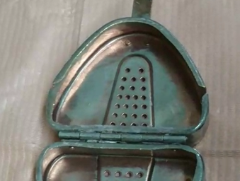 入れ歯をなくしても大丈夫～当院で人気の「コピーデンチャー」とは